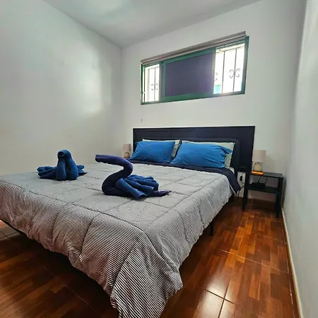 Апартаменты Casita De Lyon *